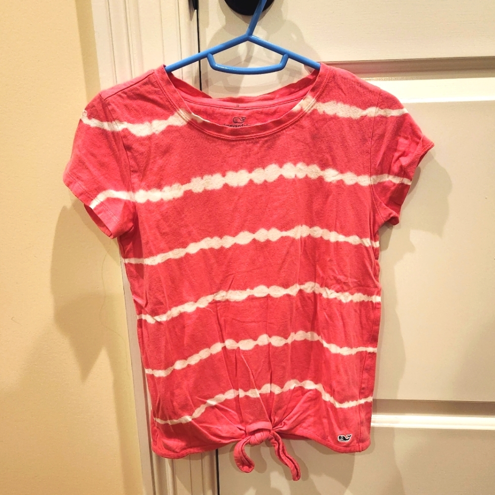 Vineyard vines top